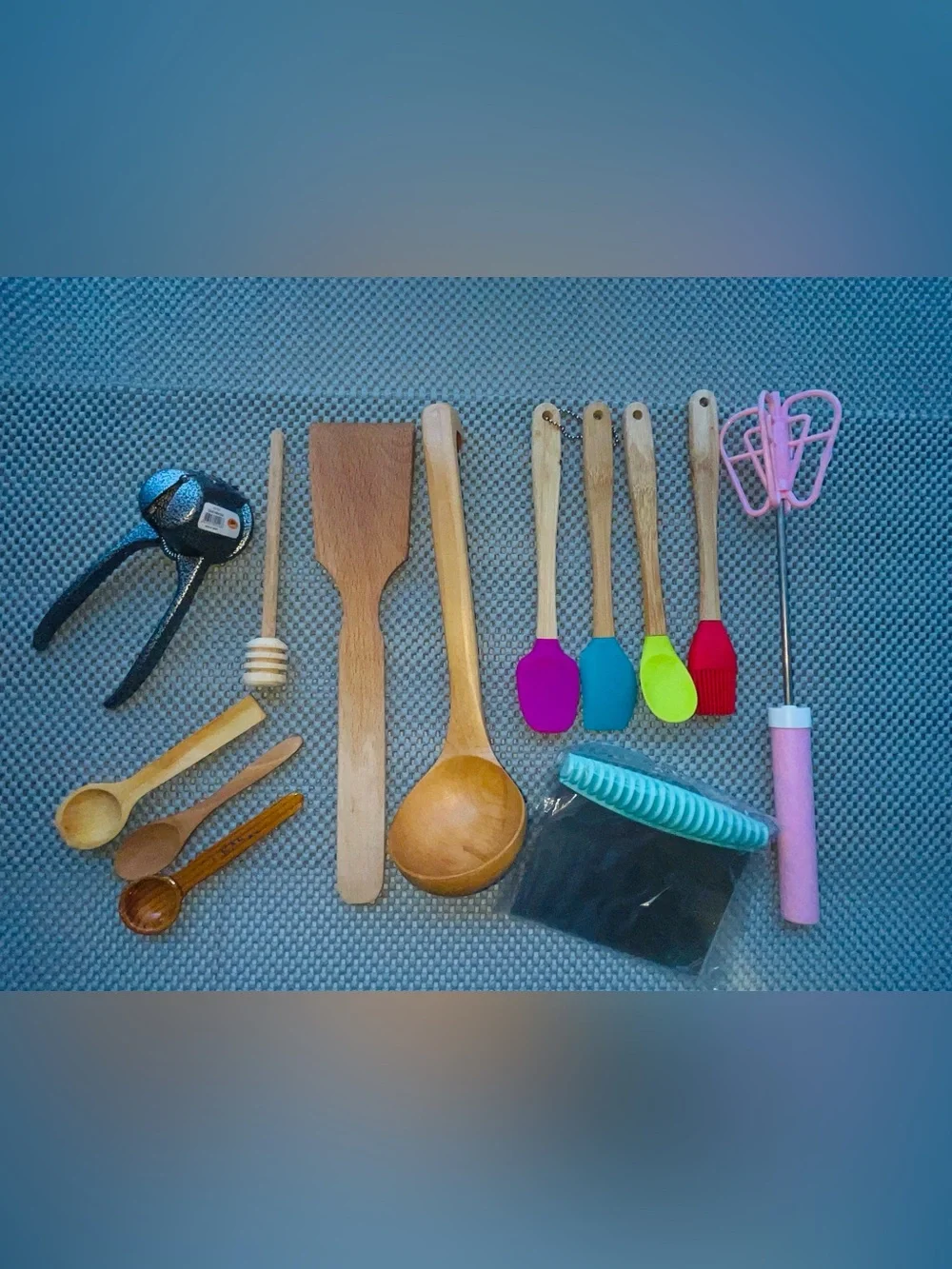 Colorful Silicone & Bamboo Kitchen Utensil Set & Metal Spring-Loaded Nut Cracker